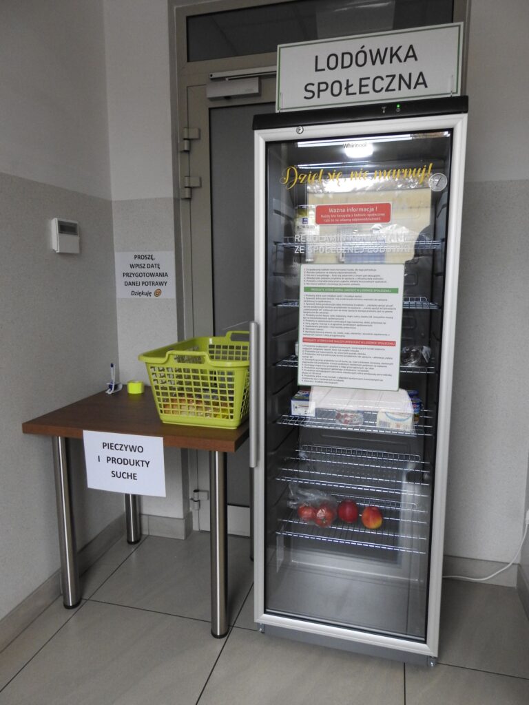 Sierakowice_lodowka-spoleczna1