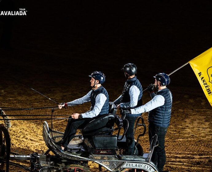 cavaliada-walka drużynowa- indywidualna