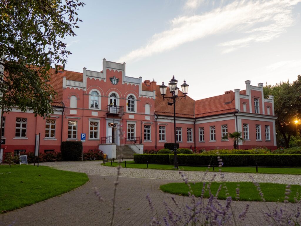 muzeum-piśmiennictwo-muzyka-kaszubska-wejherowo-radio-kaszebe